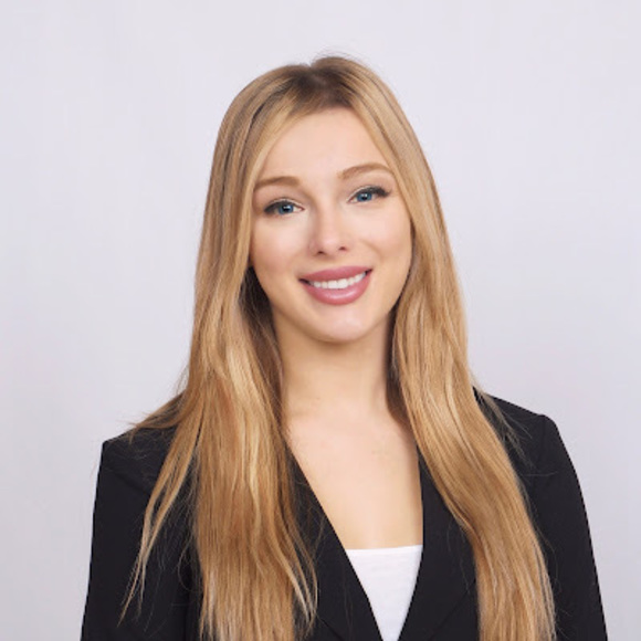 Meet your Posher, Molly - Picture 1 of 1